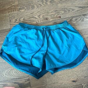 Running shorts